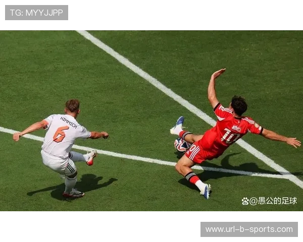 基米希远射中柱，拜仁上半场围攻汉堡未果