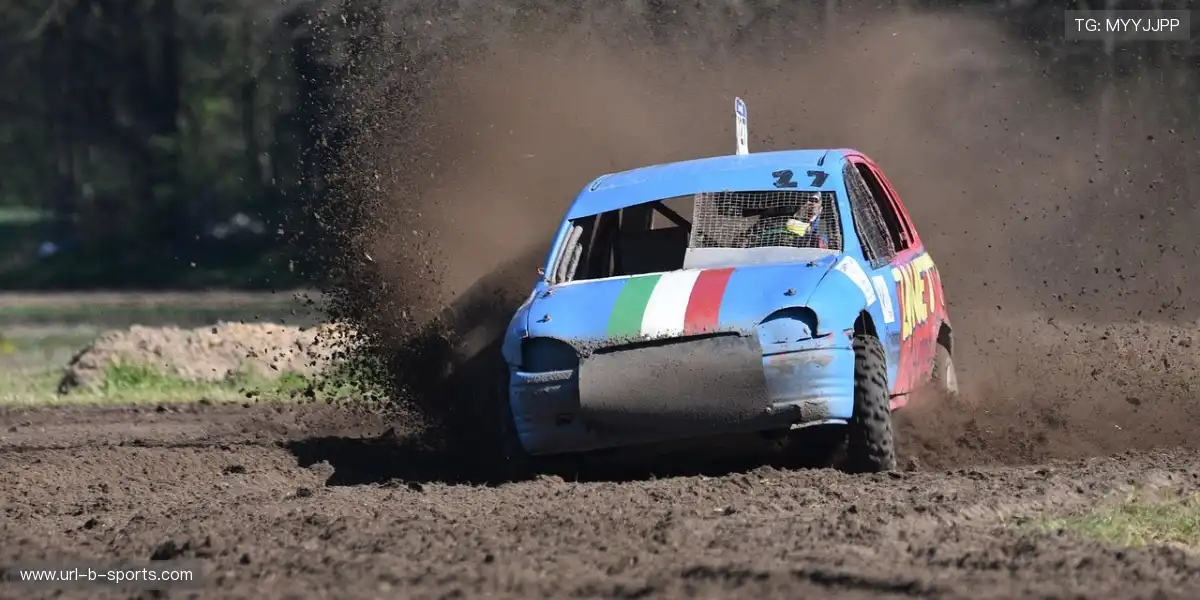 ⚽中场长传精准落点，战术如魔术般精妙！💥